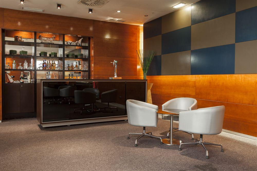 Ac Hotel Leon San Antonio By Marriott Zewnętrze zdjęcie